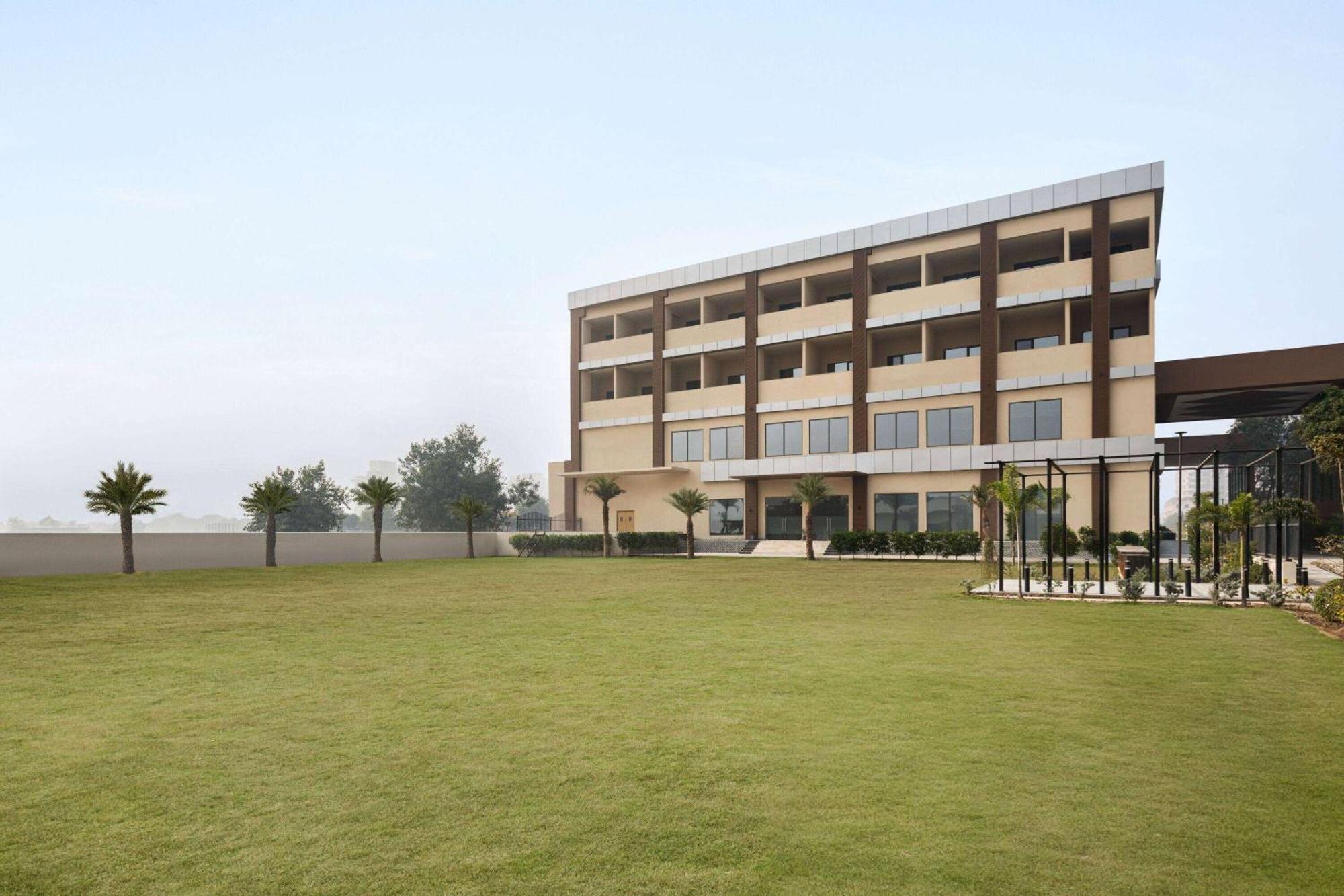 Wyndham Garden Sonipat Murthal Kültér fotó