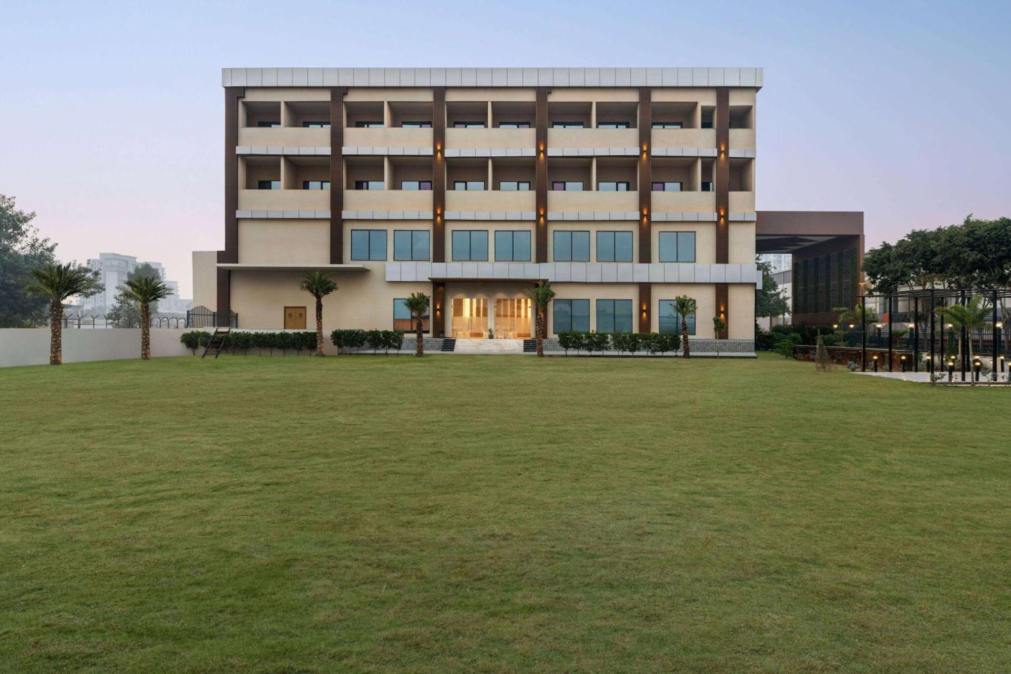 Wyndham Garden Sonipat Murthal Kültér fotó